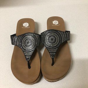 YELLOW BOX Bling Flip Flop Sandals